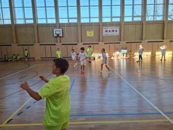 okresné kolo vo vybíjanej najmladších dievčat a chlapcov ZŠ