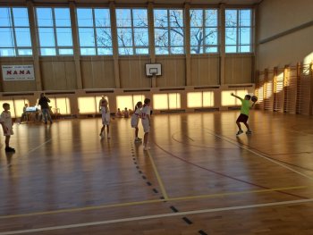 okresné kolo vo vybíjanej najmladších dievčat a chlapcov ZŠ