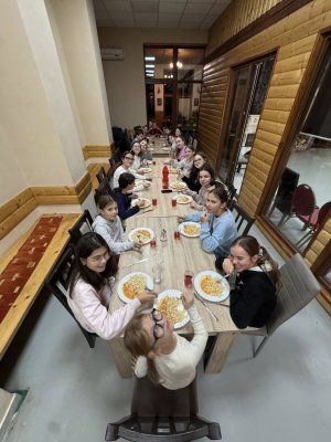 SÚSTREDENIE - DFS Vartášik