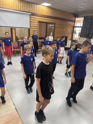 SÚSTREDENIE - DFS Vartášik