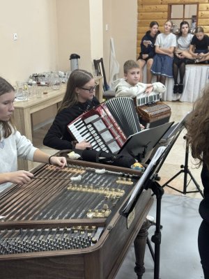 SÚSTREDENIE - DFS Vartášik