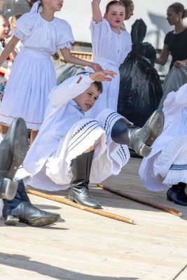 Spievanky pod Vartovkou 2025 45. ročník speváckej súťaže ľudových piesni