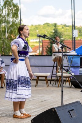 Spievanky pod Vartovkou 2025 45. ročník speváckej súťaže ľudových piesni