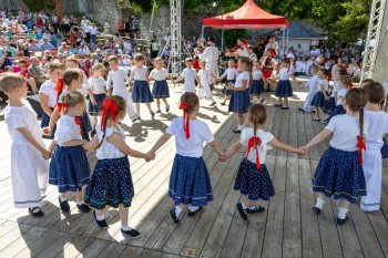 Spievanky pod Vartovkou 2025 45. ročník speváckej súťaže ľudových piesni