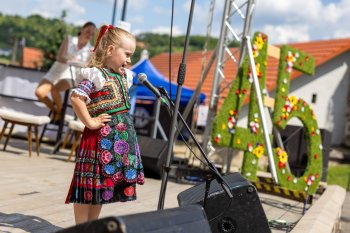 Spievanky pod Vartovkou 2025 45. ročník speváckej súťaže ľudových piesni