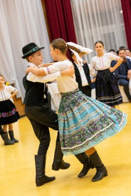 Vartášikovci plesali