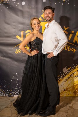 Vartášikovci plesali