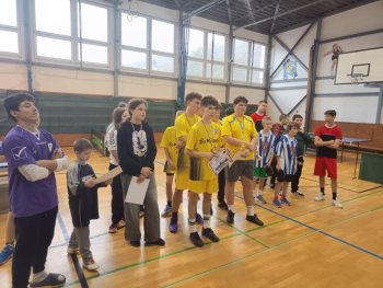 okresné kolo v stolnom tenise chlapcov a dievčat