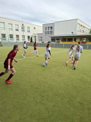 Školský pohár SFZ dievčat