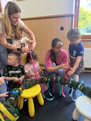 Stavanie májov a Otvorenie brán mesta Krupina